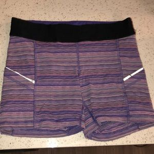 Lululemon althletica spandex sports shorts
